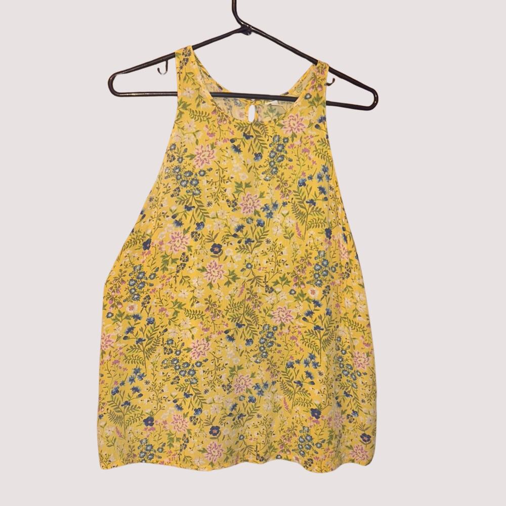 Old Navy Yellow Floral Top Women’s Medium Boho Lightweight Casual Cottagecore